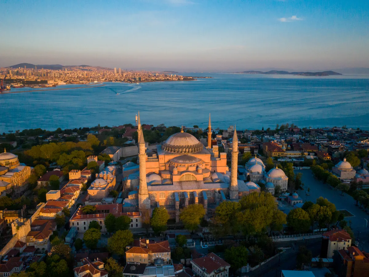 Kék mecset Isztambul 2026 — ingyenes belépés, nyitvatartás és tippek